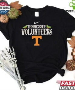 Tennessee Volunteers Mistletoe Christmas 2024 shirt