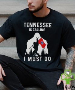 Tennessee is calling I must go Bigfoot flag hoodie, sweater, longsleeve, shirt v-neck, t-shirt