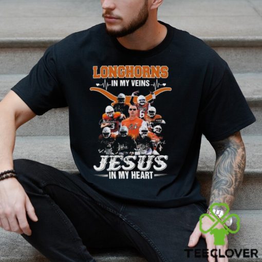 Texas Longhorns In My Veins Jesus In My Heart Signatures Shirt