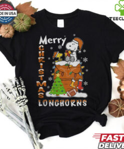 Texas Longhorns Snoopy And Woodstock Merry Christmas Shirt