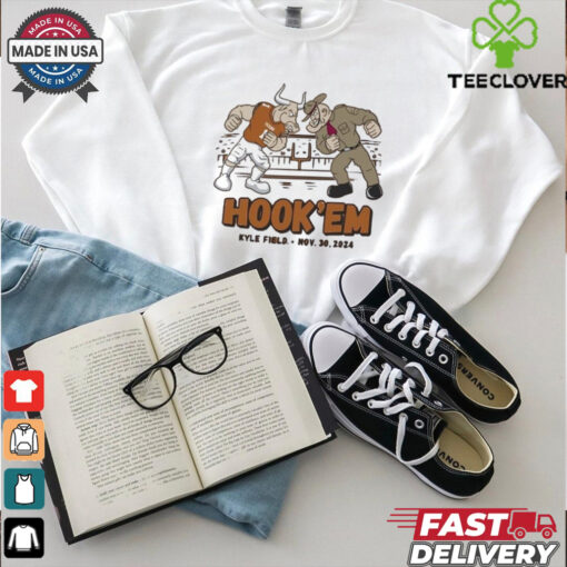 Texas Longhorns Standing Mascot Hook ‘Em Vs Texas A&M Shirt