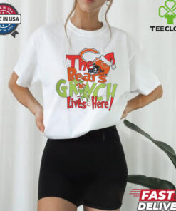 The Bears Grinch Lives Here Christmas Shirt