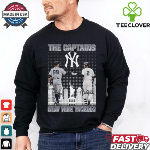 The Captains New York Yankees Aaron James Judge And Derek Jeter Signatures Skyline 2024 T hoodie, sweater, longsleeve, shirt v-neck, t-shirt