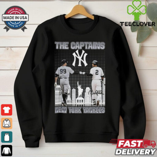 The Captains New York Yankees Aaron James Judge And Derek Jeter Signatures Skyline 2024 T hoodie, sweater, longsleeve, shirt v-neck, t-shirt