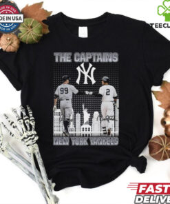 The Captains New York Yankees Aaron James Judge And Derek Jeter Signatures Skyline 2024 T hoodie, sweater, longsleeve, shirt v-neck, t-shirt