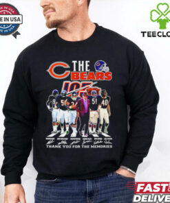 The Chicago Bears 105 years thank you for the memories  2D T shirt