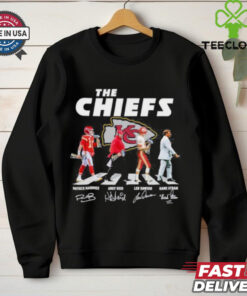 The Chiefs Abbey Road Andy Reid Patrick Mahomes Len Dawson And Hank Stram Signatures Shirt
