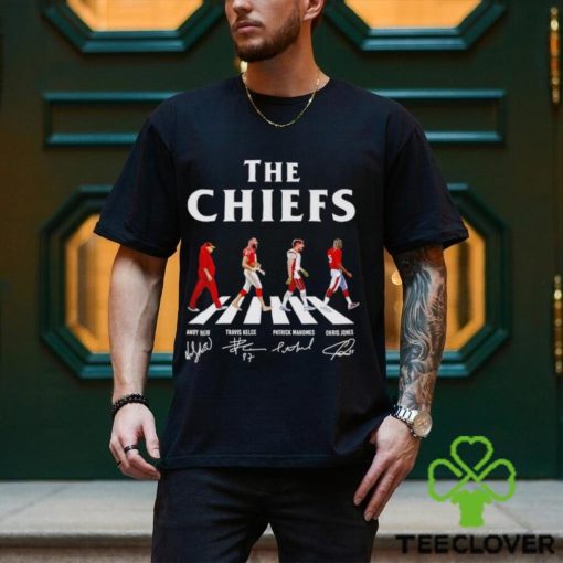 The Chiefs Abbey Road Andy Reid Travis Kelce Patrick Mahomes signatures hoodie, sweater, longsleeve, shirt v-neck, t-shirt
