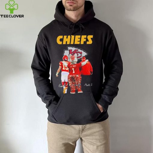 The Chiefs Kc Wolf Patrick Mahomes II And Andy Reid Signatures Shirt