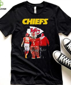 The Chiefs Patrick Mahomes Kc Wolf And Andy Reid Signatures Shirt