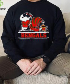 The Cincinnati Bengals Joe Cool And Woodstock Snoopy Mashup hoodie, sweater, longsleeve, shirt v-neck, t-shirt