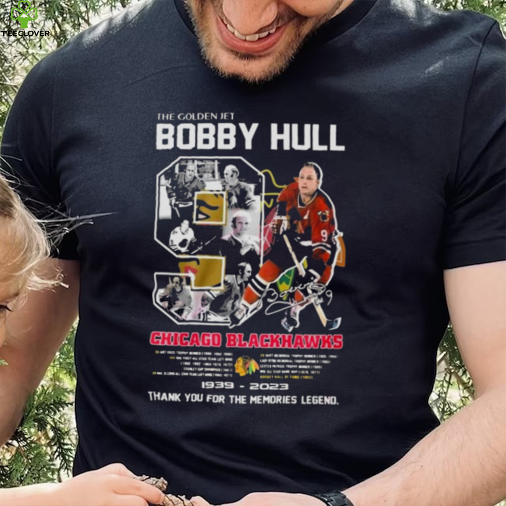 84 Years 1939-2023 Bobby Hull Chicago Blackhawks 1957-1972 Thank You For  The Memories Signature shirt, hoodie, sweater, long sleeve and tank top