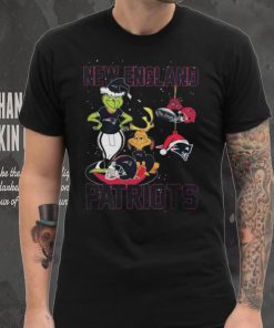 The Grinch And Dog New England Patriots Ornament Christmas 2023 Shirt