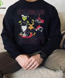 The Grinch And Dog New England Patriots Ornament Christmas 2023 Shirt