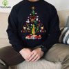 Grinch never underestimate a woman works at canadian tire t shirt