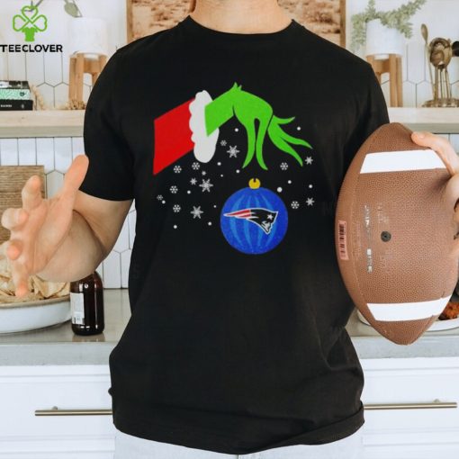 The Grinch Hand Christmas Ornament New England Patriots 2023 T hoodie, sweater, longsleeve, shirt v-neck, t-shirt