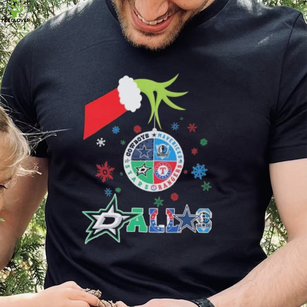 The Grinch Hand Hold Ornament Dallas Sports Teams Shirt The Grinch Hand Hold Ornament Dallas Sports Teams Shirt