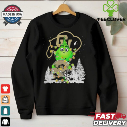 The Grinch Hug Colorado Buffaloes Helmet Christmas Shirt