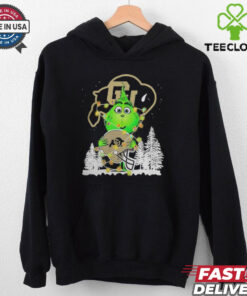 The Grinch Hug Colorado Buffaloes Helmet Christmas Shirt