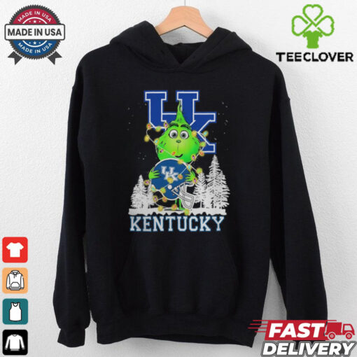 The Grinch Hug Kentucky Wildcats Helmet Christmas Shirt
