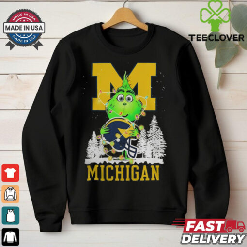 The Grinch Hug Michigan Wolverines Helmet Christmas Shirt