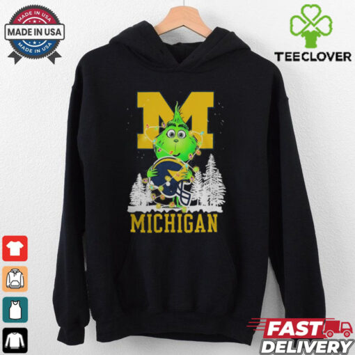 The Grinch Hug Michigan Wolverines Helmet Christmas Shirt