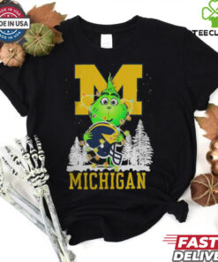 The Grinch Hug Michigan Wolverines Helmet Christmas Shirt