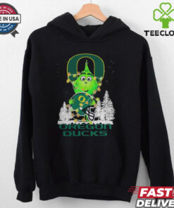 The Grinch Hug Oregon Ducks Helmet Christmas Shirt
