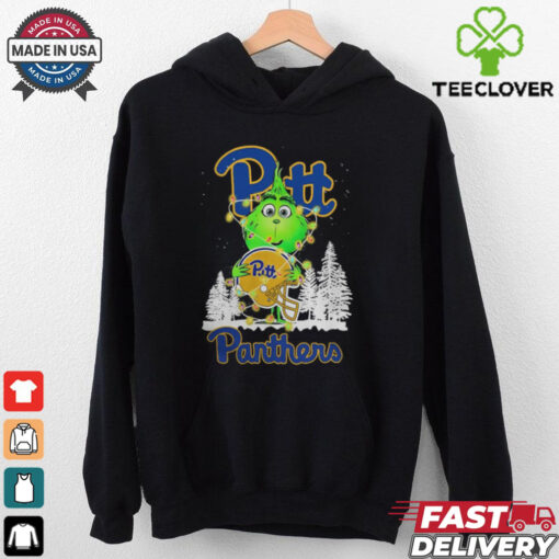The Grinch Hug Pittsburgh Panthers Helmet Christmas Shirt