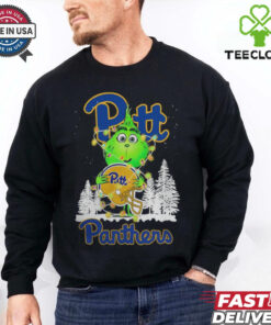 The Grinch Hug Pittsburgh Panthers Helmet Christmas Shirt