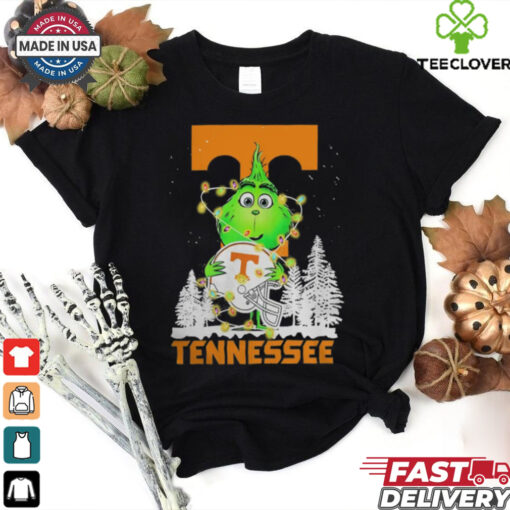The Grinch Hug Tennessee Volunteers Helmet Christmas Shirt