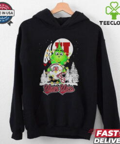The Grinch Hug Utah Utes Helmet Christmas Shirt