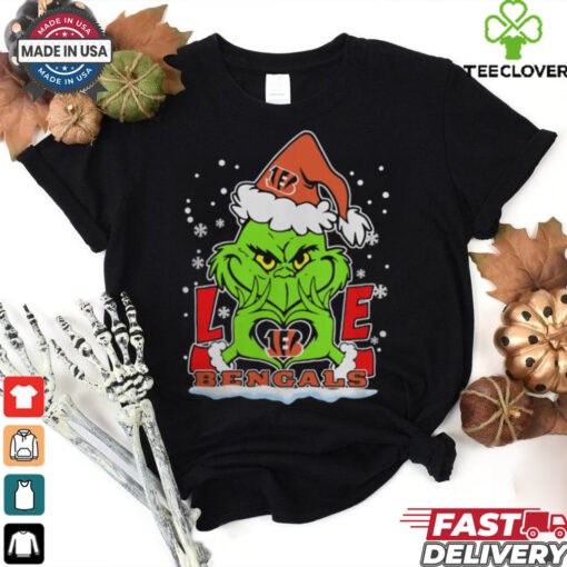 The Grinch Love Heart 2024 Cincinnati Bengals Football Christmas Shirt