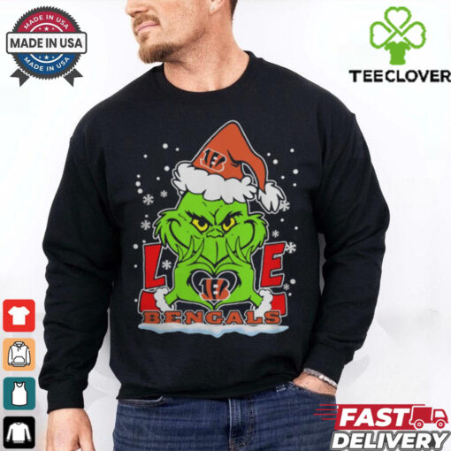 The Grinch Love Heart 2024 Cincinnati Bengals Football Christmas Shirt