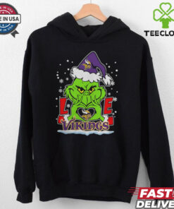 The Grinch Love Heart 2024 Minnesota Vikings Football Christmas Shirt