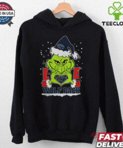 The Grinch Love Heart 2024 Nevada Wolf Pack Football Christmas Shirt