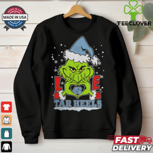 The Grinch Love Heart 2024 North Carolina Tar Heels Football Christmas Shirt