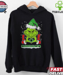 The Grinch Love Heart 2024 Oregon Ducks Football Christmas Shirt