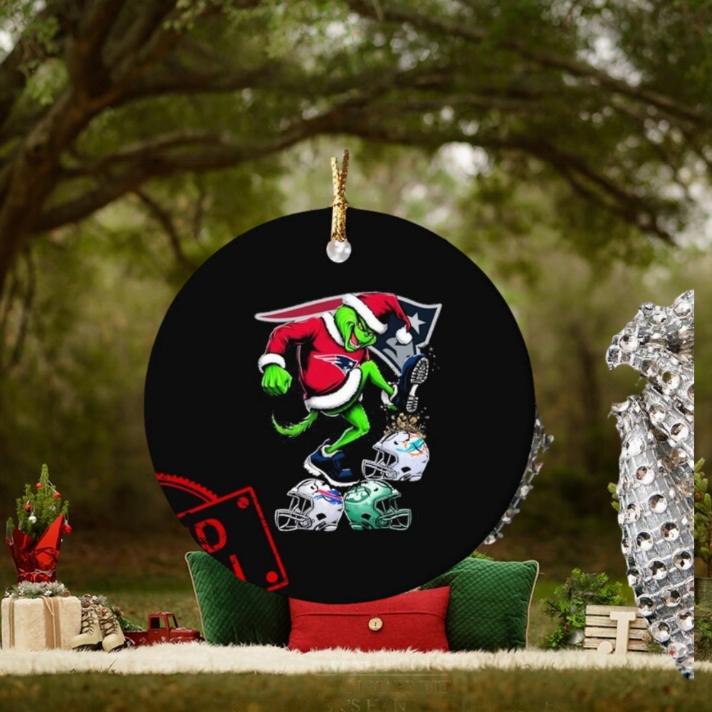 The Grinch New England Patriots Stomp On NFL Teams Christmas Ornament The Grinch New England Patriots Stomp On NFL Teams Christmas Ornament