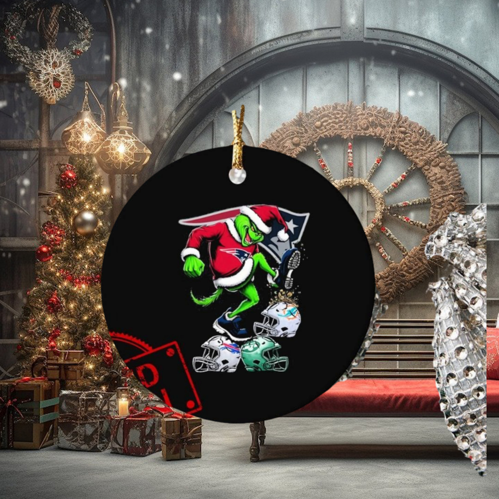 The Grinch New England Patriots Stomp On NFL Teams Christmas Ornament The Grinch New England Patriots Stomp On NFL Teams Christmas Ornament