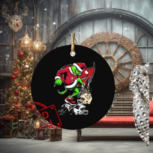 The Grinch Tampa Bay Buccaneers Stomp On NFL Teams Christmas Ornament