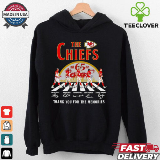 The Kansas City Chiefs 1960 2025 Travis Kelce Rashee Rice Carson Steele Isiah Pacheco Patrick Mahomes Abbey Road signatures shirt