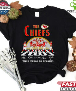 The Kansas City Chiefs 1960 2025 Travis Kelce Rashee Rice Carson Steele Isiah Pacheco Patrick Mahomes Abbey Road signatures shirt