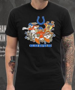 The Looney Tunes cartoon Indianapolis Colts football logo characters hoodie, sweater, longsleeve, shirt v-neck, t-shirt