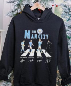 The Manchester City Gundogan Bruyne Haaland and Guardiola Abbey road signatures hoodie, sweater, longsleeve, shirt v-neck, t-shirt