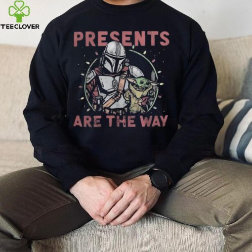 The Mandalorian Holiday Presents are the Way t hoodie, sweater, longsleeve, shirt v-neck, t-shirt