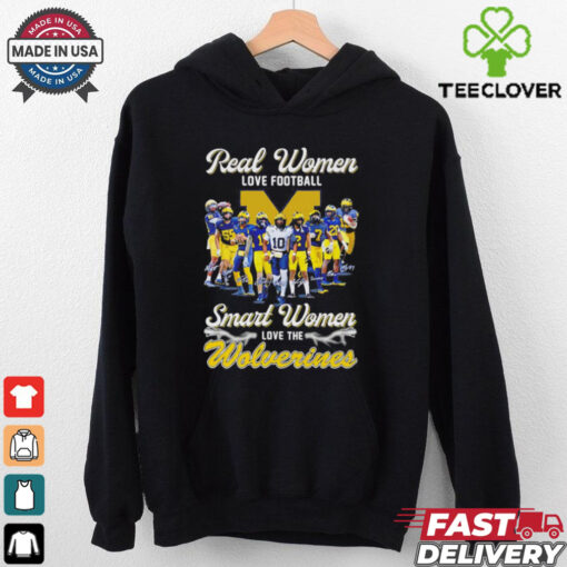 The Michigan Wolverines fan real women love football signatures shirt
