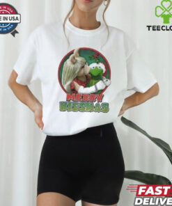 The Muppets Kermit Miss Piggy Merry Kissmas Shirt