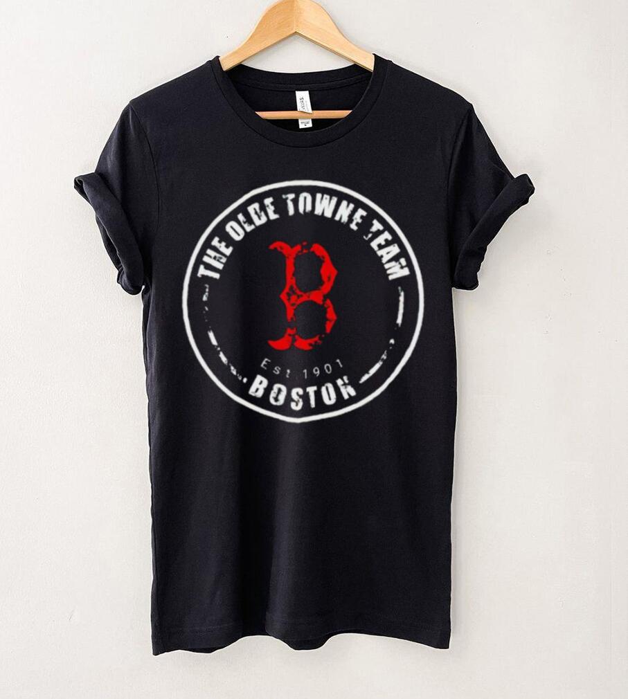 The Olde Towne Team Boston Est 1901 Vintage shirt The Olde Towne Team Boston Est 1901 Vintage shirt