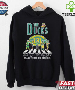 The Oregon Ducks 131st Anniversary 1894 2025 thank you for the memories shirt